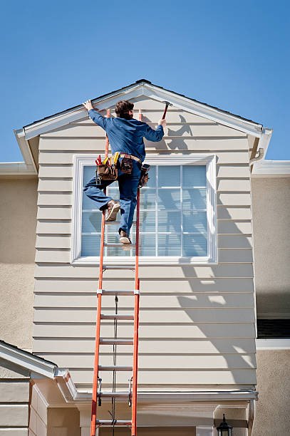 Siding Removal and Disposal in San Lorenzo, CA